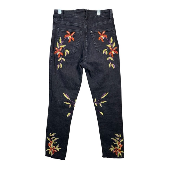 H&M Black Straight Jeans Red/Green Embroidered Flowers Stretch Women's Size 4 - Picture 3 of 11